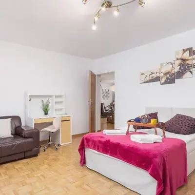 Retro Family Apartment Mały Płaszów by Noclegi Renters
