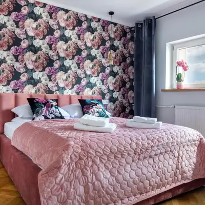 CracWoW City Center Apartment