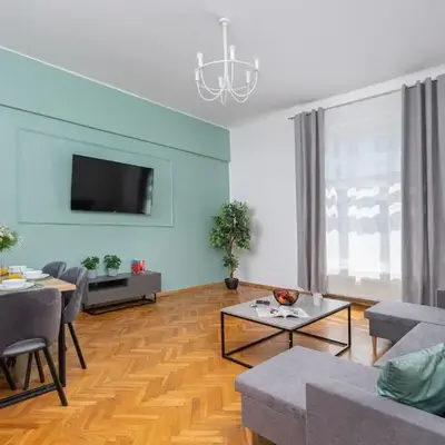 Brzozowa Apartments by Hostly