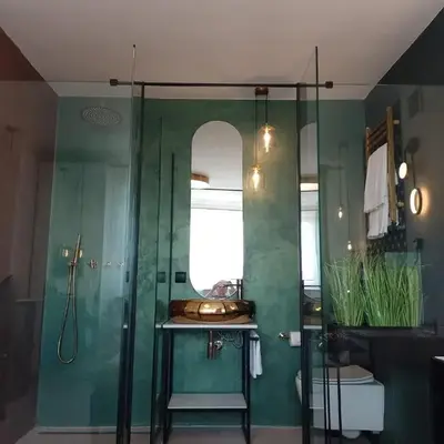 Alexa d'Oro Rooms
