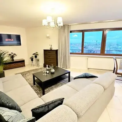 Exclusive PENTHOUSE near CityCenter 120m2 +NETFLIX