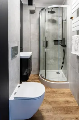 a bathroom with a toilet and a shower at Villa Sol in Oświęcim