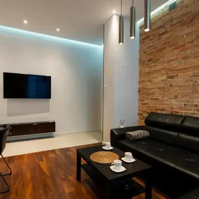 Luna Prestige Suite - Old Town Center & Main Station