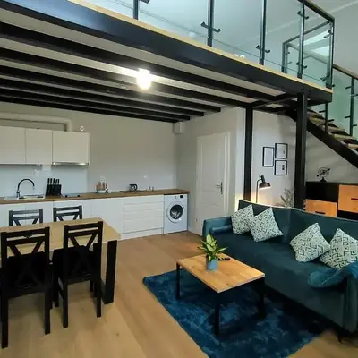Hugo VIP Apartments
