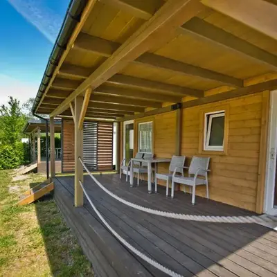 MOLO RESORT KEMPING