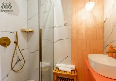 a bathroom with a shower and a sink at ULUBIONE MIEJSCE ZATOR in Zator