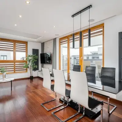 Superior Apartment with Terrace & Free Parking
